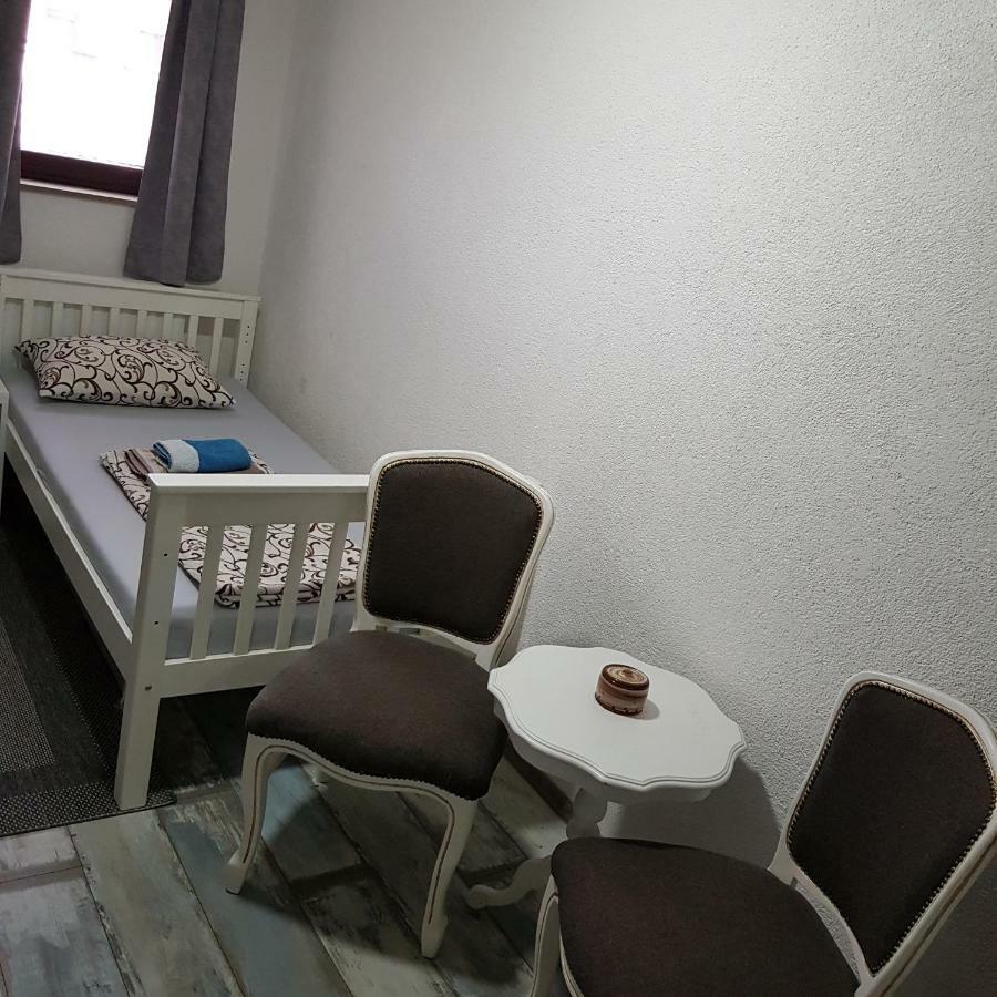 Prenociste-Sobe-Rooms-Aman Bihać Extérieur photo